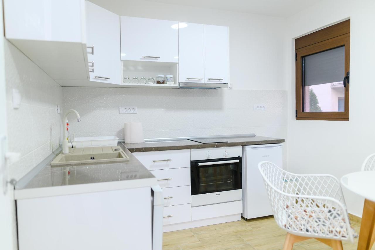 Apartman Dina Soko Banja Exterior foto
